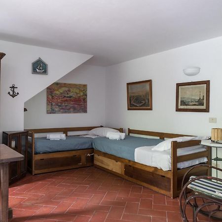 Villa Smith Vernazza Luaran gambar